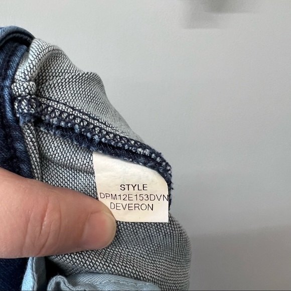 Dear John skinny Deveron women's 29 length 26 as shown zipper detail on bottom - Picture 10 of 11